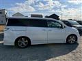 2010 Nissan Elgrand