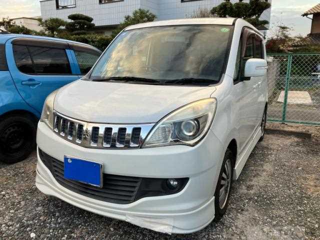 2011 Mitsubishi Mitsubishi Others