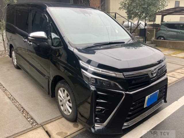 2021 Toyota Voxy