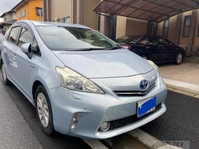 2012 Toyota PRIUS α