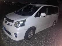 2013 Toyota Noah