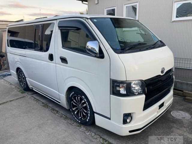 2010 Toyota Regius Wagon