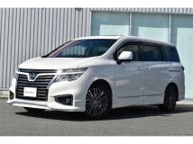 2017 Nissan Elgrand