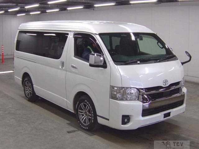 2022 Toyota Hiace Van