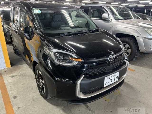 2023 Toyota Sienta