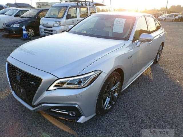 2020 Toyota Crown Hybrid