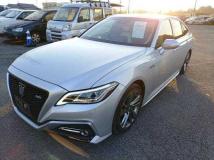 2020 Toyota Crown Hybrid