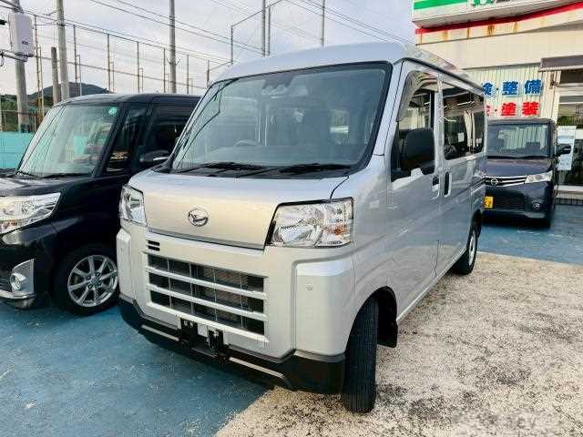 2023 Daihatsu Hijet Cargo