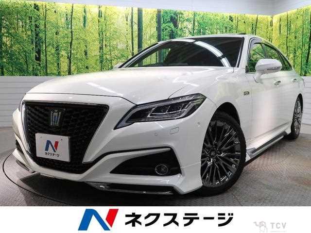 2019 Toyota Crown Hybrid