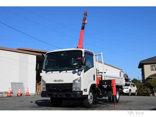 2015 Isuzu Elf Truck