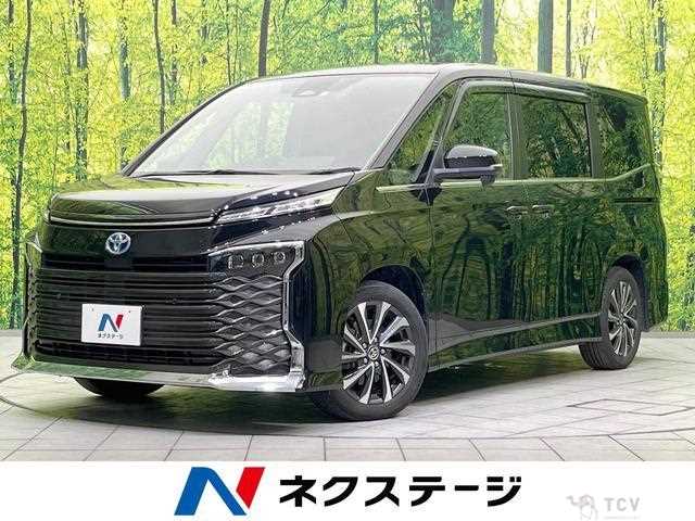 2022 Toyota Voxy
