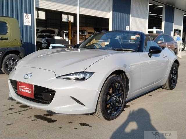 2024 Mazda Roadster