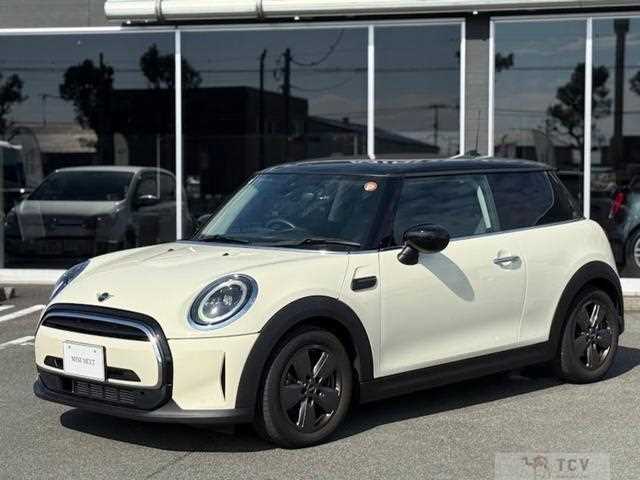 2021 BMW MINI