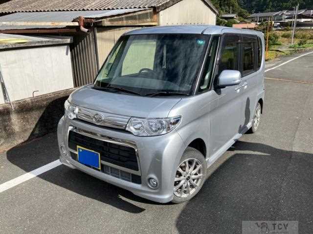 2011 Daihatsu Tanto