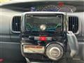 2011 Daihatsu Tanto