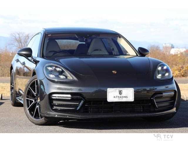 2018 Porsche Panamera