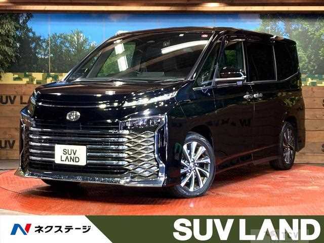 2023 Toyota Voxy