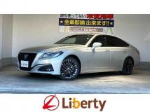 2020 Toyota Crown Hybrid