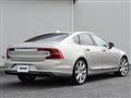 2017 Volvo S90