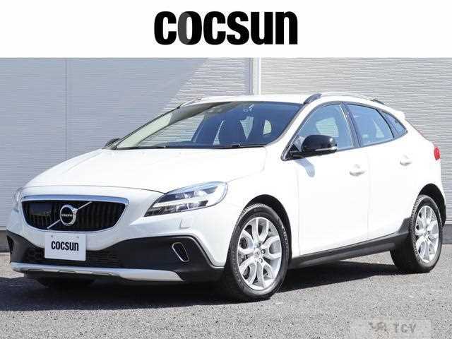 2018 Volvo V40