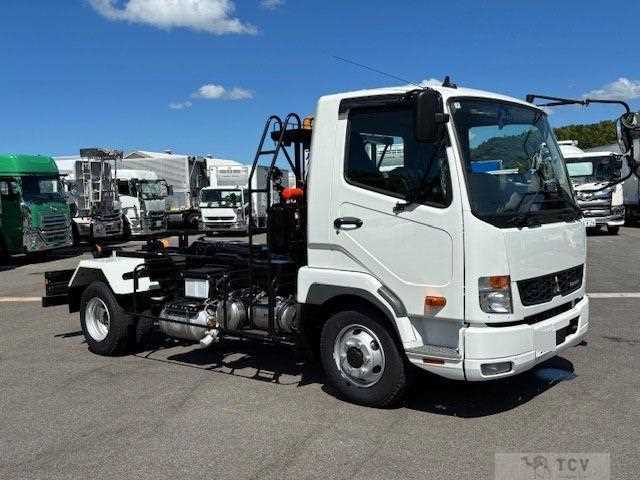 2025 Mitsubishi Fuso Fighter
