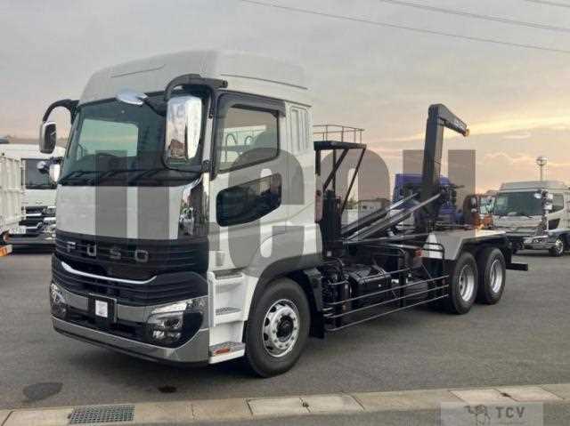 2025 Mitsubishi Fuso Super Great