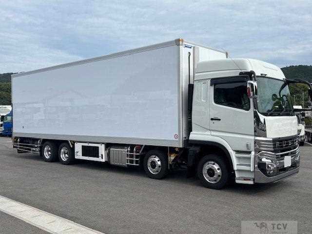 2025 Mitsubishi Fuso Super Great