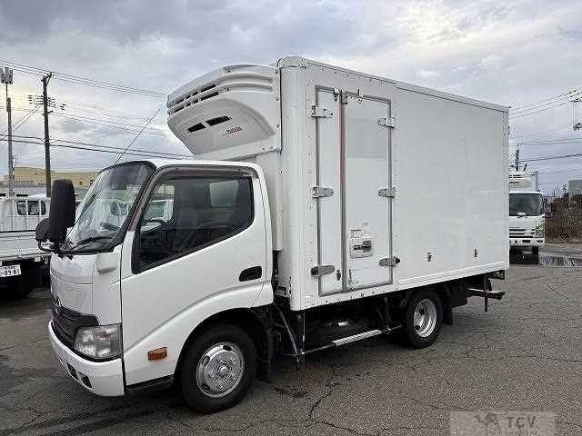 2013 Hino Dutro