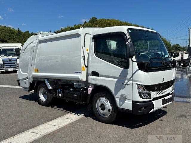 2025 Mitsubishi Fuso Canter