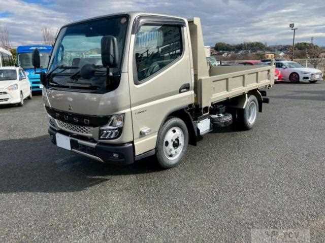 2025 Mitsubishi Fuso Canter