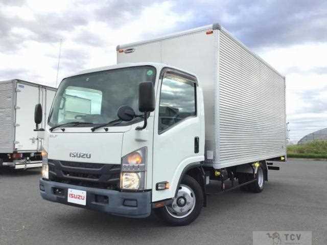 2020 Isuzu Elf Truck
