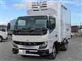 2025 Mitsubishi Fuso Canter