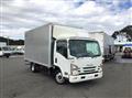 2020 Isuzu Elf Truck