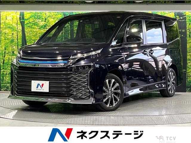 2023 Toyota Voxy