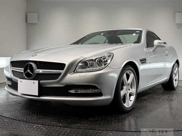 2011 Mercedes-Benz SLK