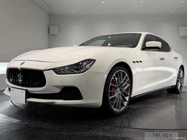 2016 Maserati Ghibli
