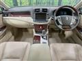 2012 Toyota Crown Hybrid