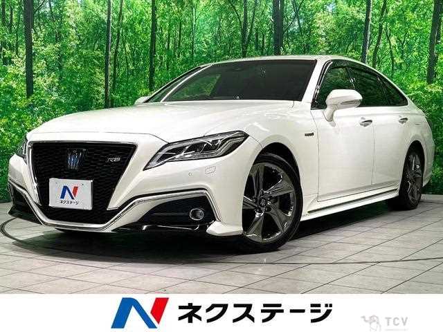 2020 Toyota Crown Hybrid