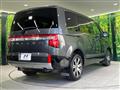2019 Mitsubishi Delica D5