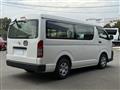 2012 Toyota Hiace Wagon