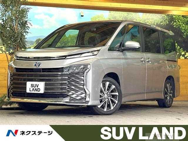 2024 Toyota Voxy