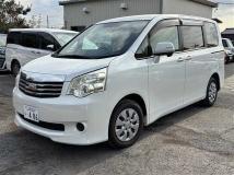 2012 Toyota Noah