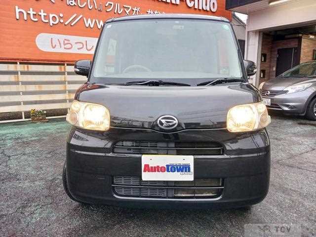 2011 Daihatsu Tanto