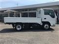 2015 Isuzu Elf Truck