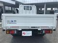 2013 Isuzu Elf Truck