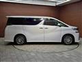 2016 Toyota Vellfire
