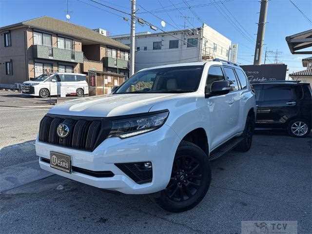 2023 Toyota Land Cruiser Prado