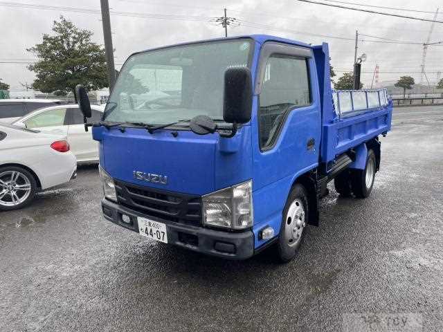 2015 Isuzu Elf Truck