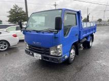 2015 Isuzu Elf Truck