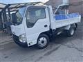 2013 Isuzu Elf Truck